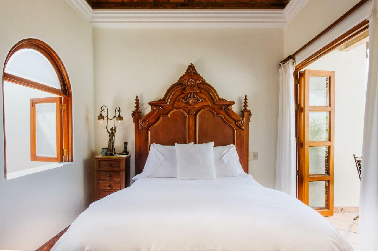 Hacienda San Angel Hotel Puerto Vallarta Kültér fotó